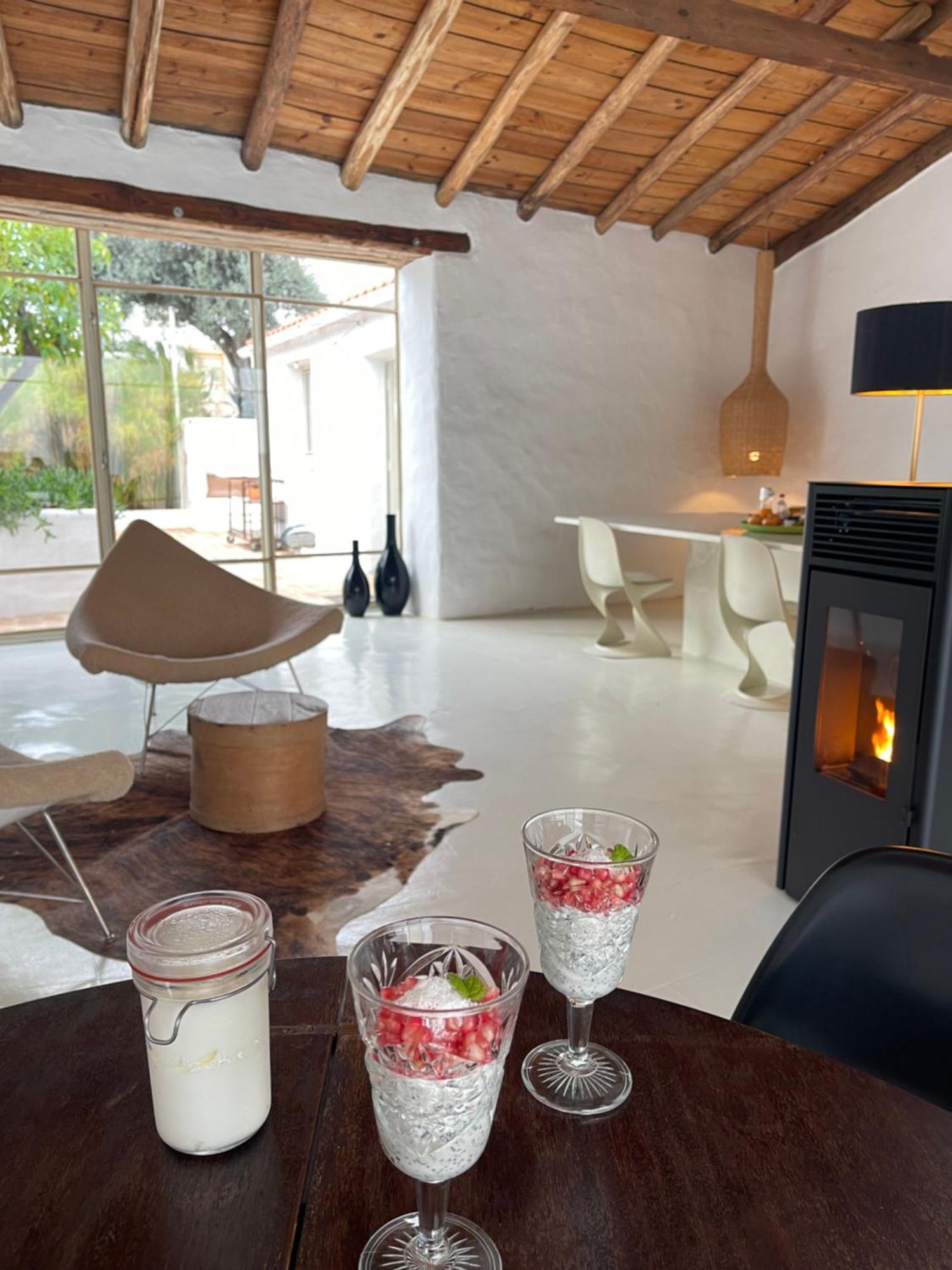 Uma Casa Em Entradas Guesthouse Esterno foto